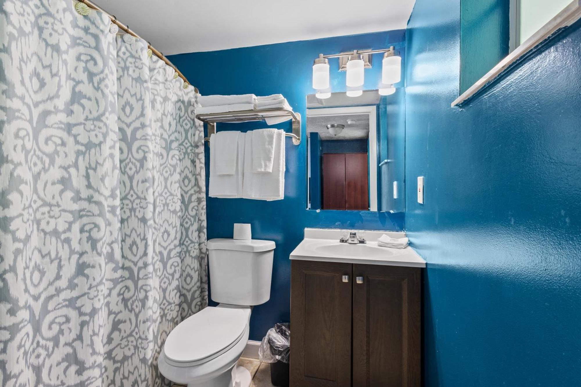 Oceanfront Inn Room #16- Ocean View Balcony 2 Full Beds Fort Pierce Esterno foto